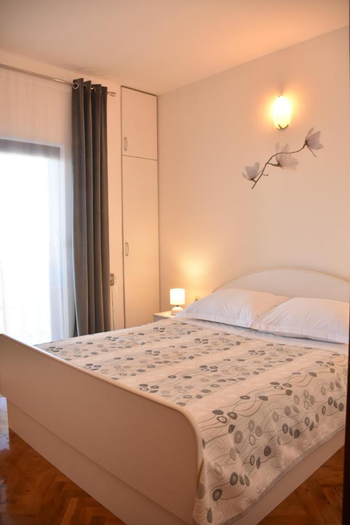 Guest House Krsevan Zara Esterno foto