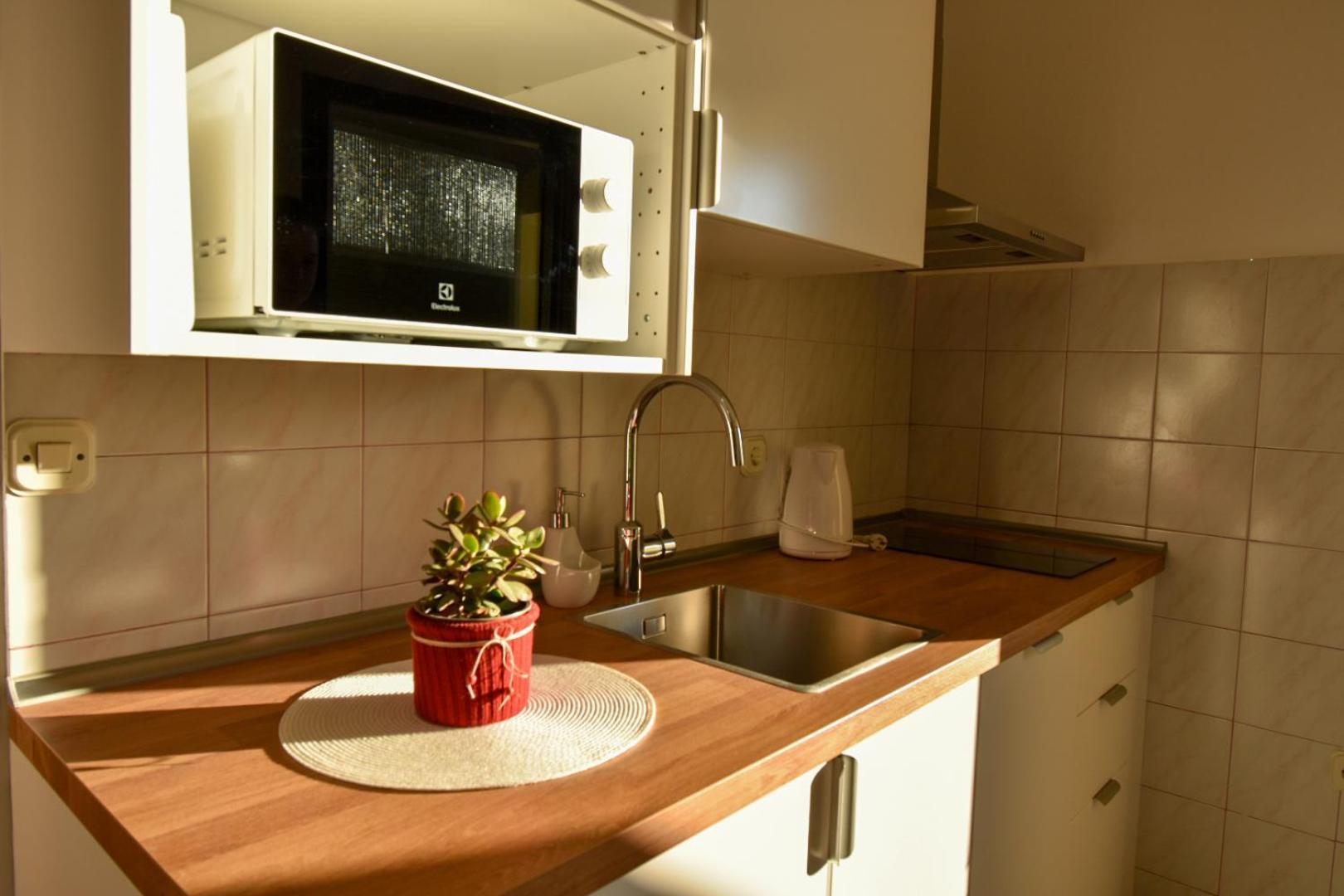 Guest House Krsevan Zara Esterno foto