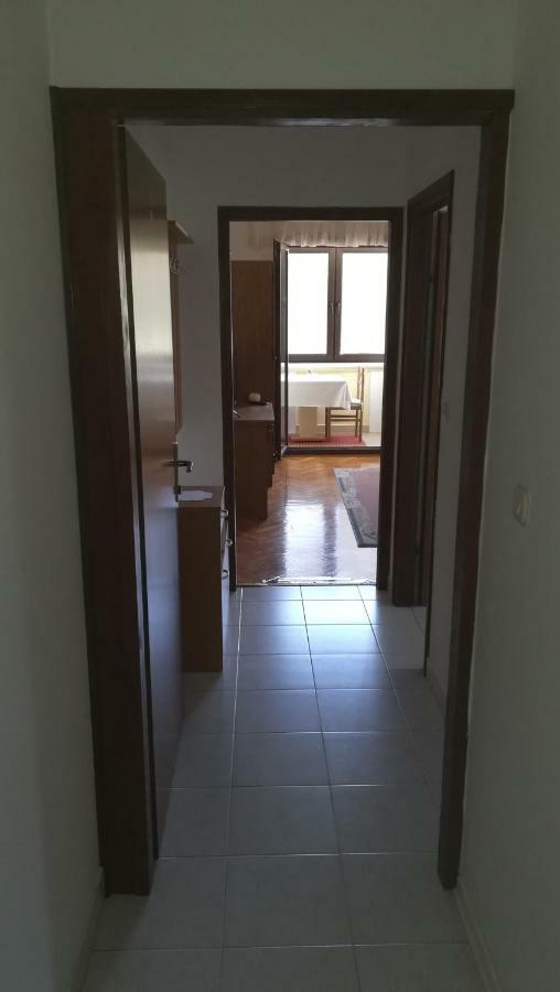 Guest House Krsevan Zara Esterno foto